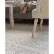 Denna produkten heter Tokyo, tillverkad av Polypropylen material med en vacker Offwhite färg - SE Mattor