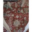 Denna produkten heter Vero Mato, tillverkad av Polyester material med en vacker Röd färg - SE Mattor