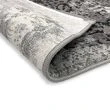 Denna produkten heter Yuma Gran, tillverkad av Polyester material med en vacker Grå färg - SE Mattor