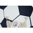 Denna produkten heter Zappy Football, tillverkad av Polyester material med en vacker Vit/Svart färg - SE Mattor