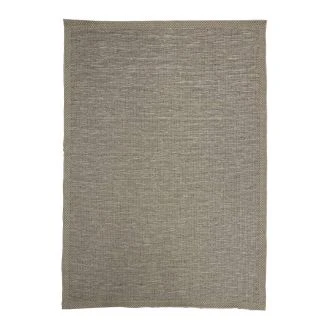 Denna produkten heter Echo Station Beige Inom- och utomhusmatta, tillverkad av Polypropylen material med en vacker Beige färg - SE Mattor