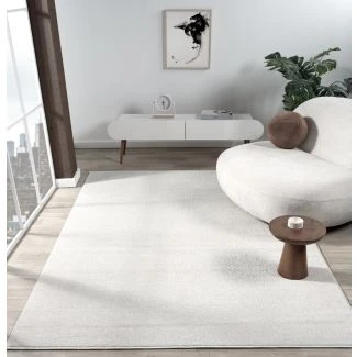 Denna produkten heter Milli Offwhite Ryamatta, tillverkad av Polypropylen material med en vacker Offwhite färg - SE Mattor