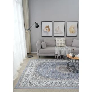 Denna produkten heter Wiltonmatta Vero Plaza 200x290 cm Greige, tillverkad av Polyester material med en vacker Greige färg - SE Mattor