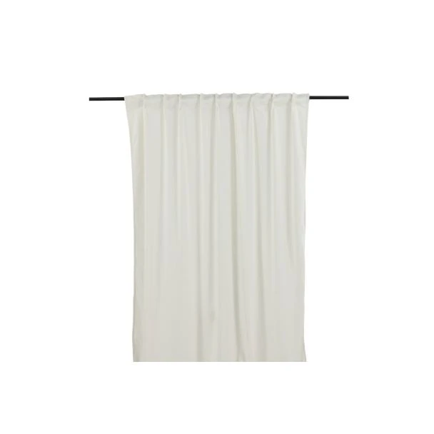 Denna produkten heter Lavendelvind, tillverkad av Polyester material med en vacker Vit färg - SE Mattor