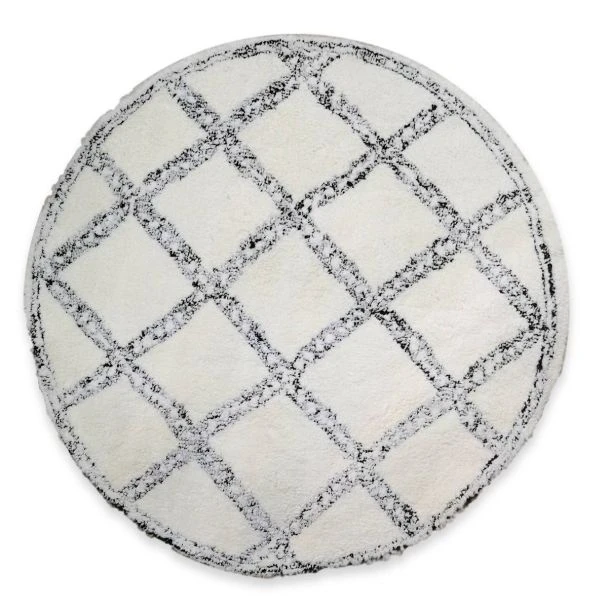 Denna produkten heter Belfaa, tillverkad av Polyester material med en vacker Kräm färg - SE Mattor