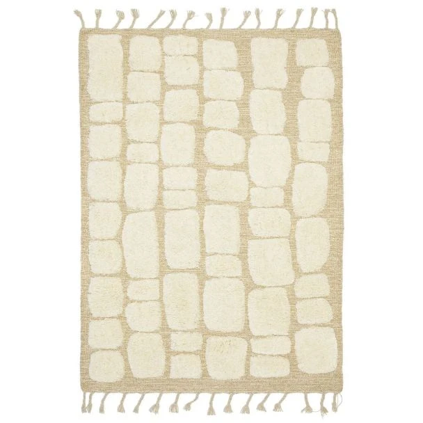 Denna produkten heter Camille, tillverkad av Ull material med en vacker Beige färg - SE Mattor