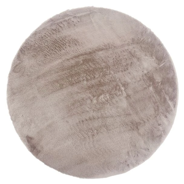 Denna produkten heter Cat, tillverkad av Polyester material med en vacker Taupe färg - SE Mattor