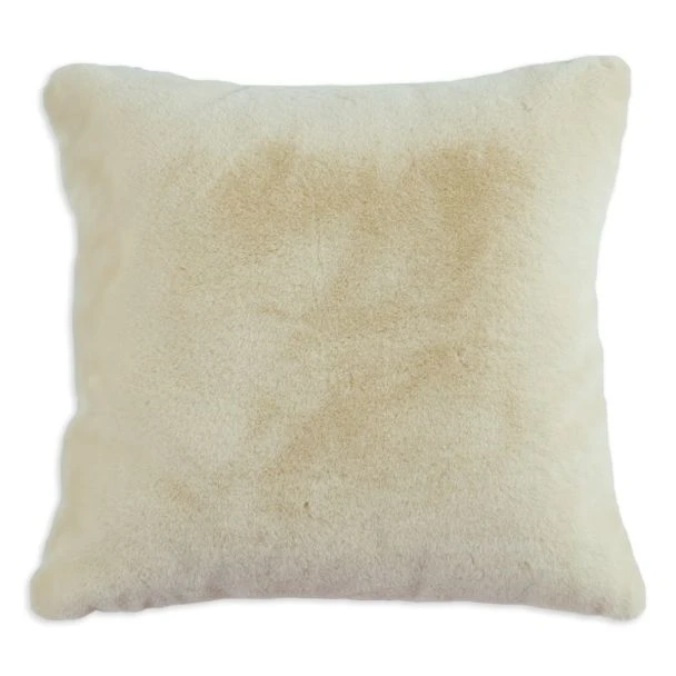 Denna produkten heter Cat, tillverkad av Polyester material med en vacker Beige färg - SE Mattor