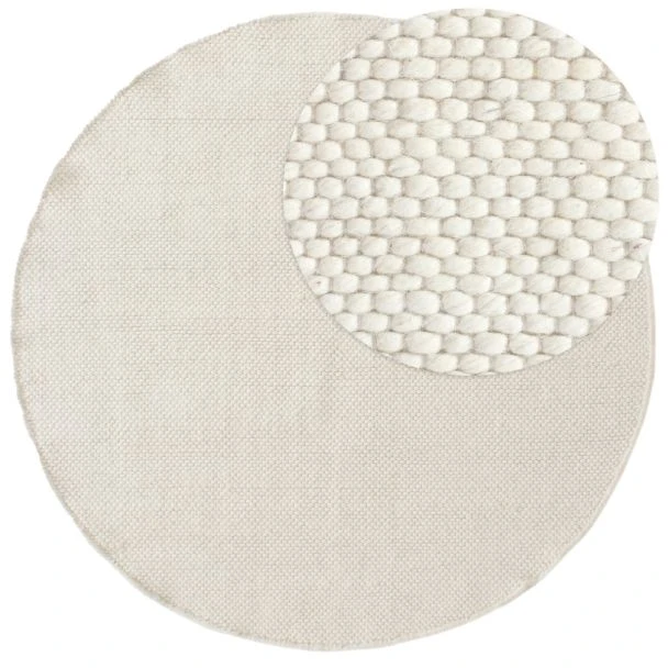 Denna produkten heter Elsa, tillverkad av 80% Ull & 20% Bomull material med en vacker Offwhite färg - SE Mattor