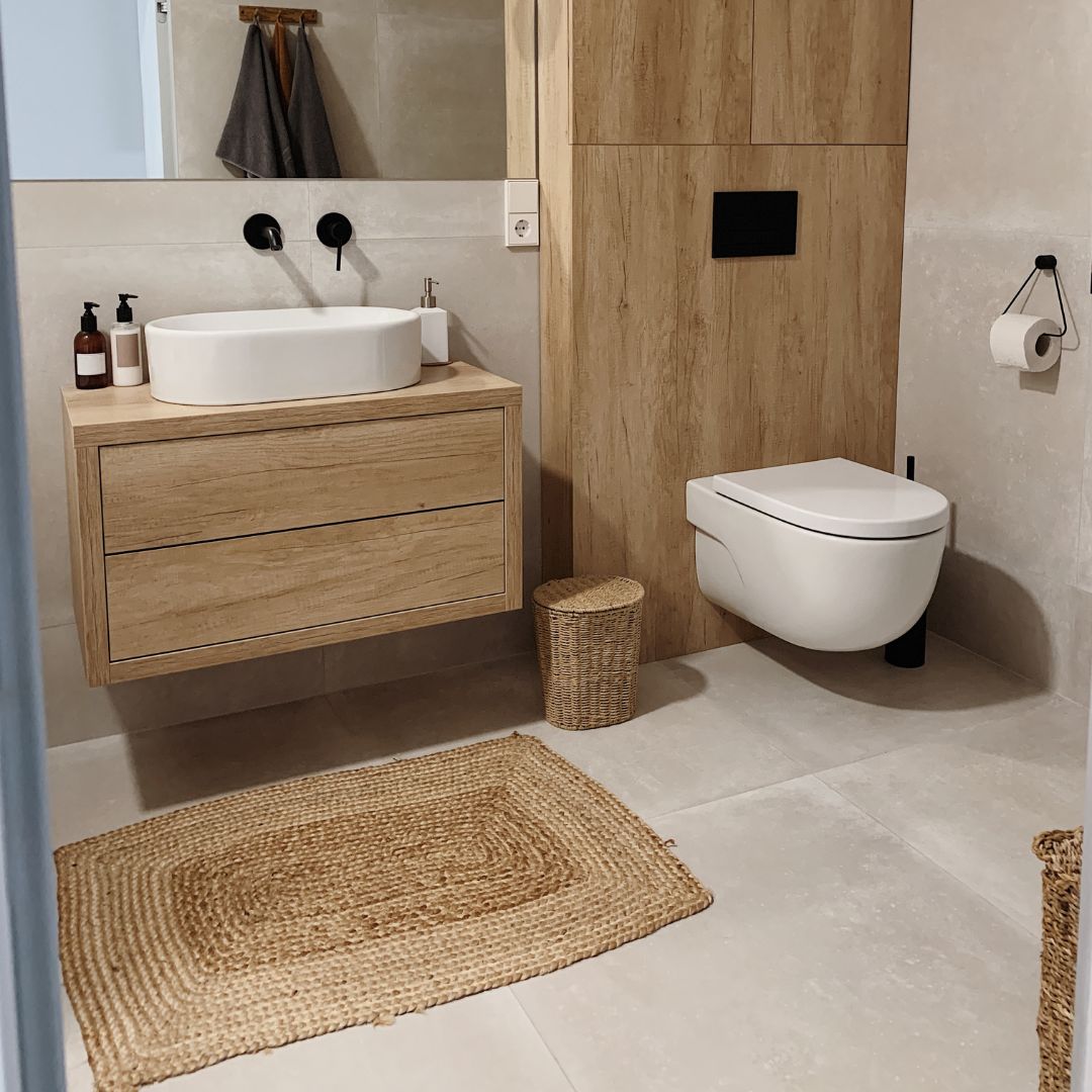 Ekologisk bomullsmatta i perfekt storlek för badrummet. Den fina mattan är både hållbar och mjuk under fötterna.